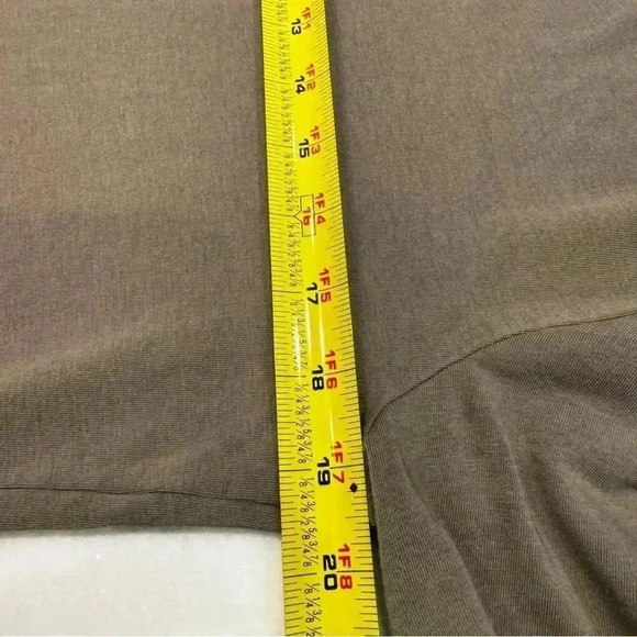 CALIA Women’s Top Tee Shirt Size Medium Short Sleeve Crew Neck  Taupe - Picture 4 of 6